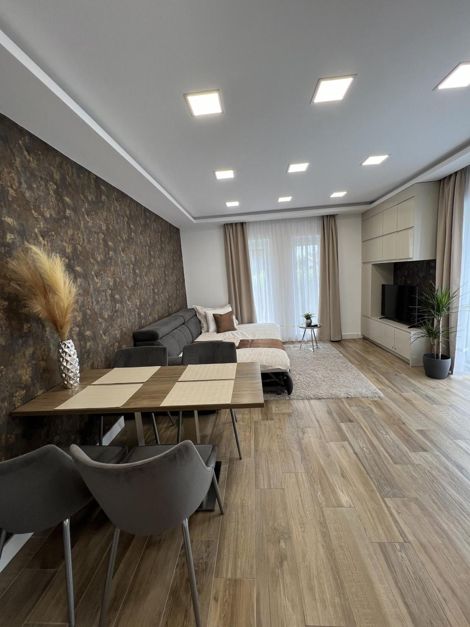 True Gem At The Airport Apartment Budapesta Exterior foto